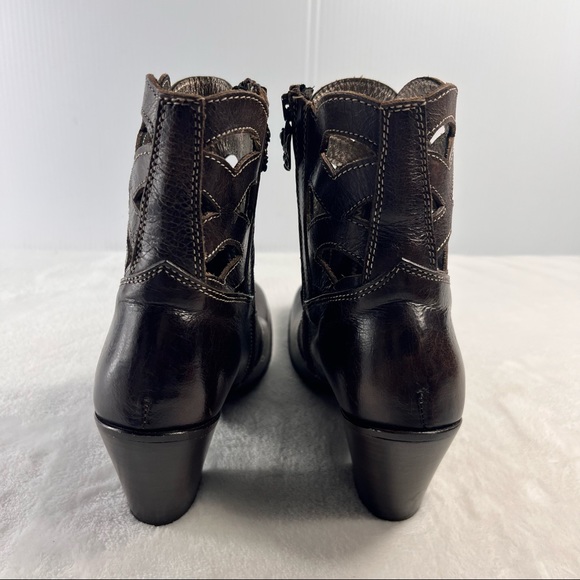 SIREN by MARK NASON Brown Leather Cutout Ankle Boots - Picture 3 of 10